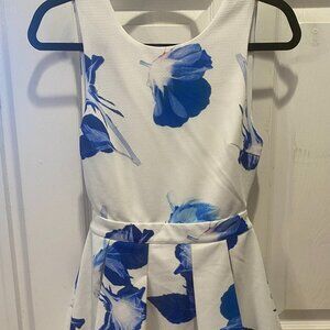 Lulus Women's Cut Out Floral Dress Size M #391